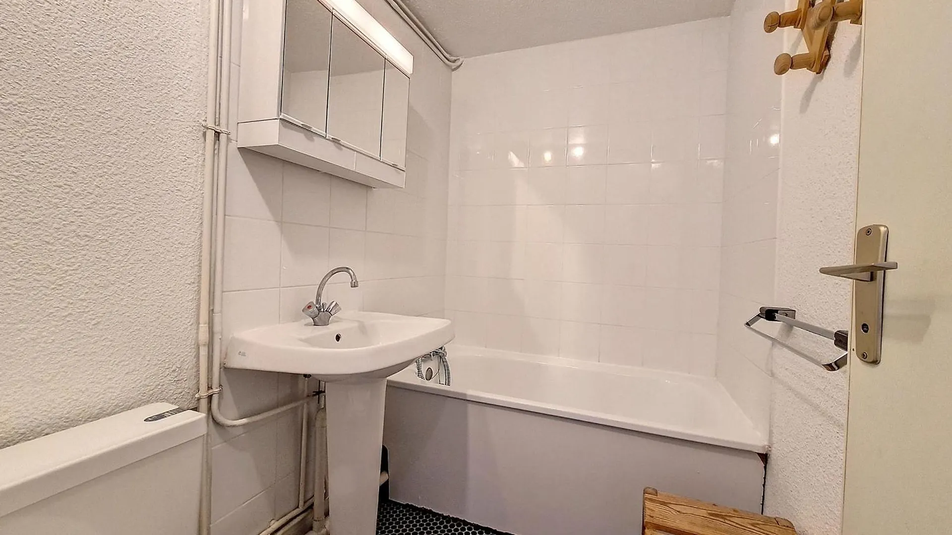 Appartement Cosy - Proche Pistes - Balcon - Parking Prive - Fr-1-344-1199 Saint-Martin-de-Belleville 0*,  France